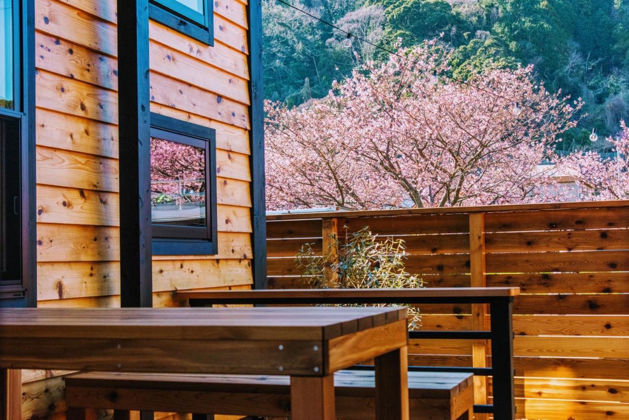 Tiny Base The River House & Trailer 河津町 エクステリア 写真